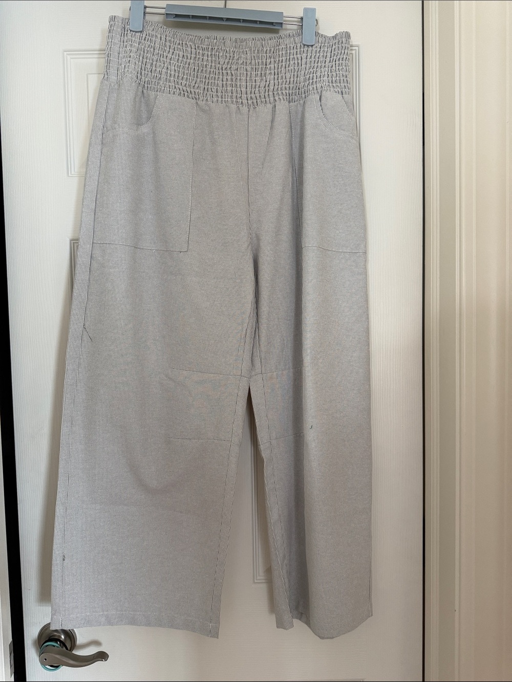 Flamingals Pants - Picture 4 of 9